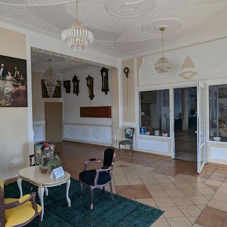 Hotel Magnat Głogów Małopolski Extérieur photo